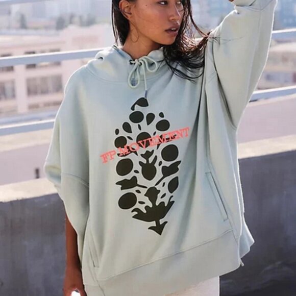 Free People Sprint To The Finish Logo Hoodie Oversized Hi Low Pockets Jacket XS - Picture 3 of 9